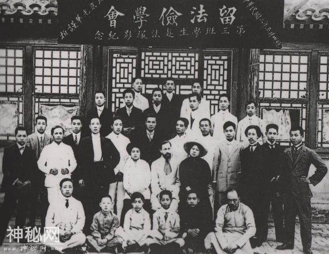 这位德高望重的老人，既帮过孙中山，也帮过毛主席-4.jpg
