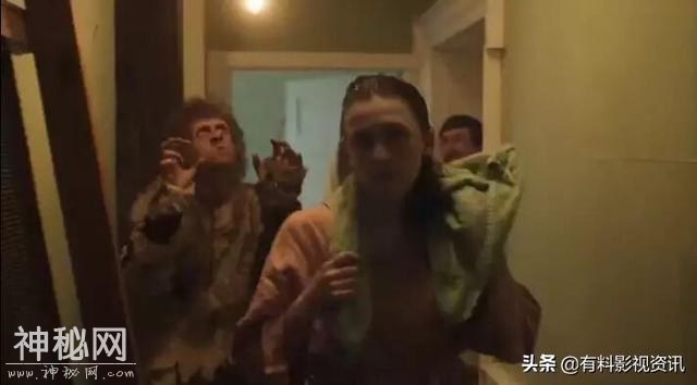 豆瓣9.0！这部鬼片别太晚看，你的笑声会打扰到邻居-16.jpg