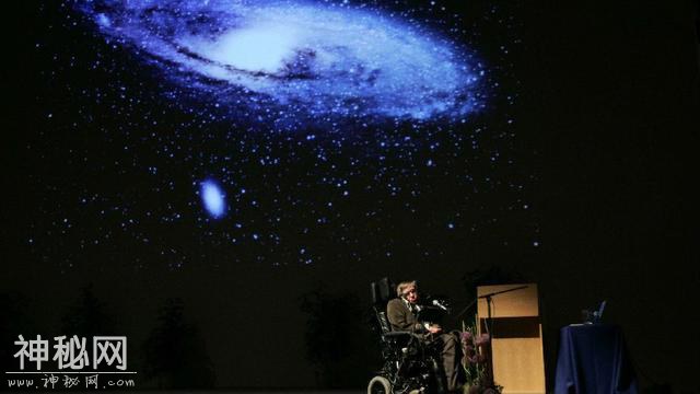 霍金是科学界公认的天才，他最后的预言让人担忧，真的会发生吗？-2.jpg