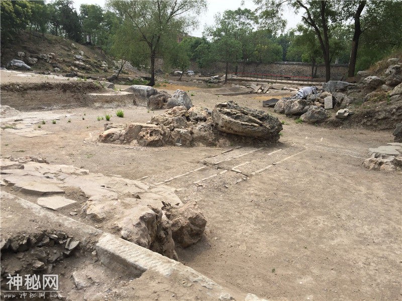 实拍圆明园考古发掘现场：出土文物五万件，图6是最为激动的发现-4.jpg