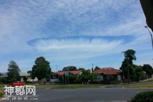 每天了解一种自然现象-“百变精灵”空中怪云-6.jpg