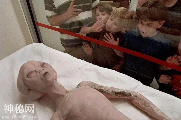 探秘美国UFO博物馆：展览外星人的地方-7.jpg