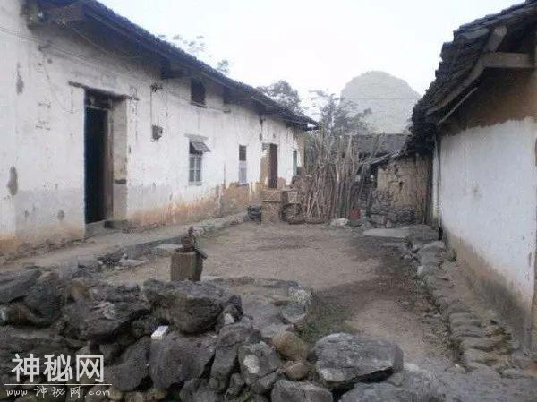 乡村振兴失败案例：白鹿原文化民俗村-2.jpg