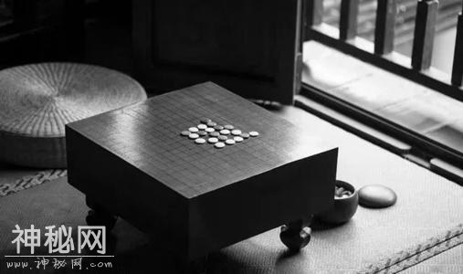 古代下棋引发的惨案：一位砸死堂哥，一位误杀好友，一位灭人满门-1.jpg