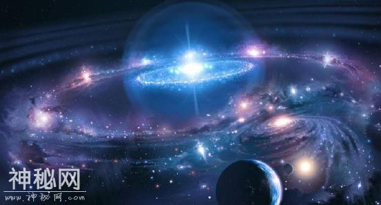 地球绕着太阳旋转，太阳绕着银河系旋转，宇宙在绕着什么转动？-1.jpg