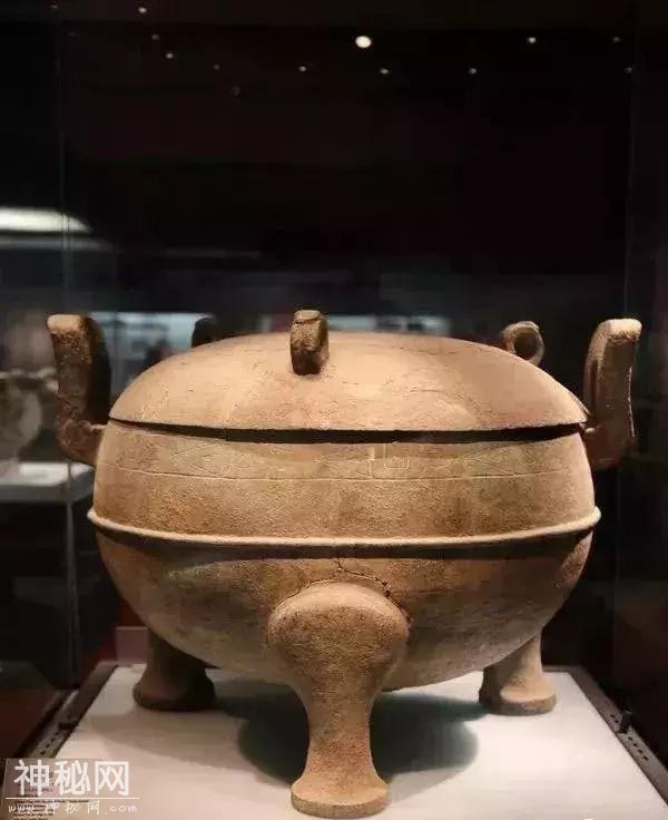 六年时间，八座大墓被外国人盗掘一空，堪称中国近代最惨痛的文物流失事件-7.jpg
