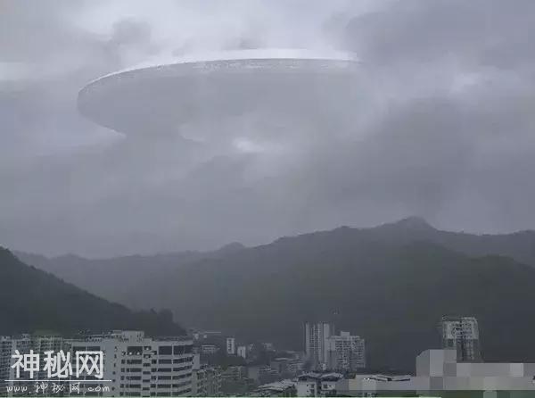 UFO报告是如何随着时代的发展而变化的-6.jpg