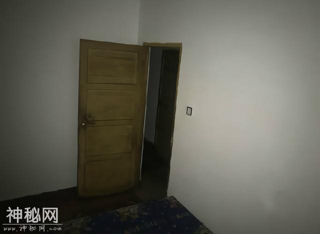 高中男生被发现死在家中，手脚自缚头套袋子，曾浏览淫秽网站-2.jpg