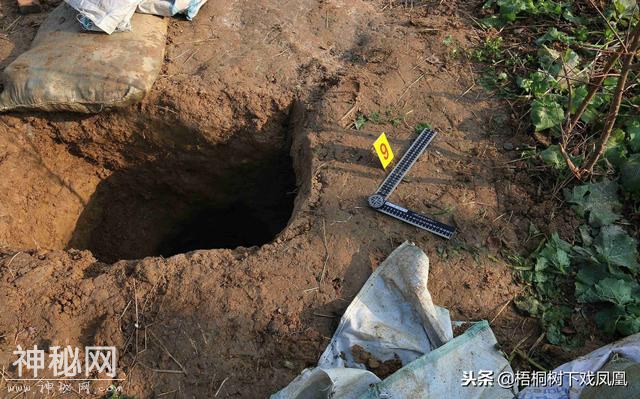 凭“夜听空谷回音”盗墓绝技，推测妃冢墓道，挖第一锹的被判死刑-6.jpg