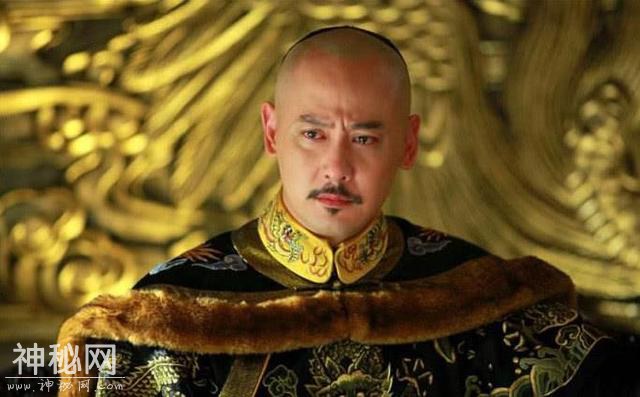 皇太极之所以能称帝，是一个女人献给他一件重要东西-4.jpg