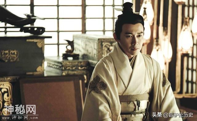 《暮鼓声声》讲诉一段你不敢想的野史：第一章上-7.jpg