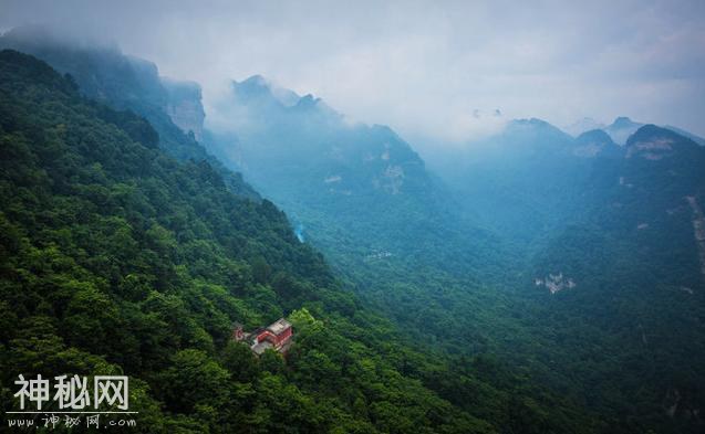 走进道教文化圣地：武当山，一个不得不去的地方-6.jpg