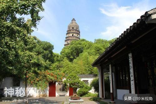 江苏发现水中古墓，墓中藏有3000把名剑，为何盗墓贼望而却步？-2.jpg