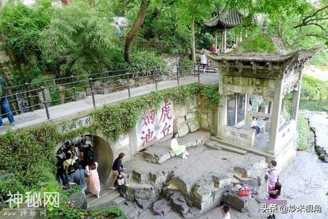 江苏发现水中古墓，墓中藏有3000把名剑，为何盗墓贼望而却步？-6.jpg