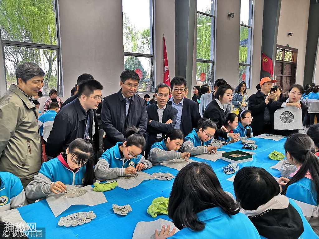 秦公一号大墓车马坑启动考古发掘 陪葬阵容豪华考古结果值得期待-5.jpg