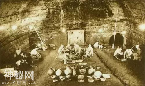 古代唯一没有被盗的皇陵，40万大军都挖不动，盗墓祖师爷被吓尿-8.jpg