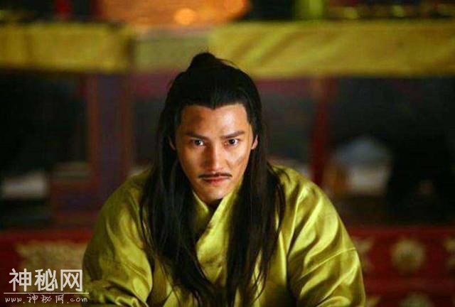 靠女人上位雄起的皇帝有很多，但这个皇帝最多，他背后有10个女人-4.jpg
