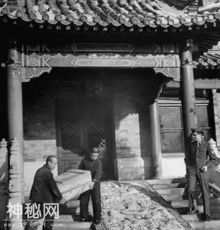 外国商人看上中国一古墓，任性买下后，将150吨陵园搬进博物馆-1.jpg