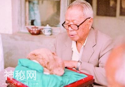 话题从不离开考古学科，陪苏秉琦先生聊天，是种享受-1.jpg