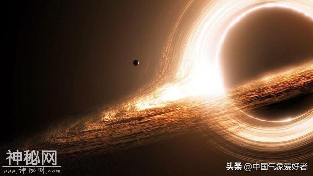 今天，宇宙中最黑最神秘的黑洞就要现真身了！它会是什么样子？-1.jpg
