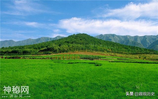 小山包上寸草不生，考古专家看后发现蹊跷，连夜请求驻军封锁-1.jpg