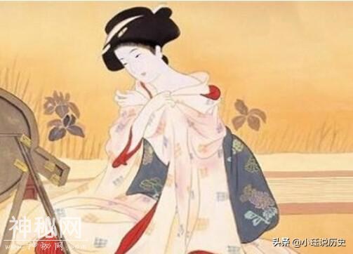 她和皇帝青梅竹马，意外失去皇后之位，又在17年后意外夺回后位-3.jpg