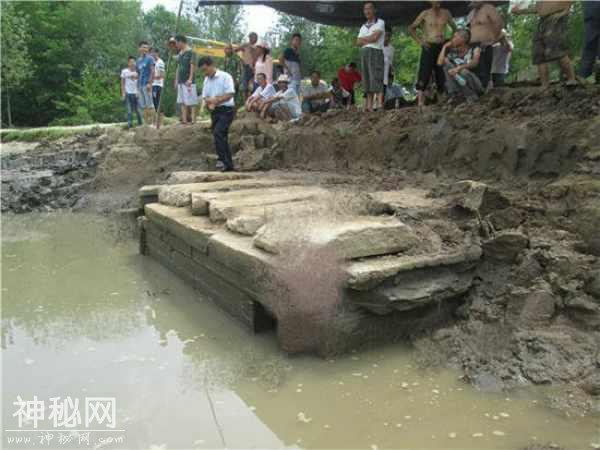 开山炸石发现宋朝古墓，移除半个山头，挖掘出一座地下豪宅！-1.jpg