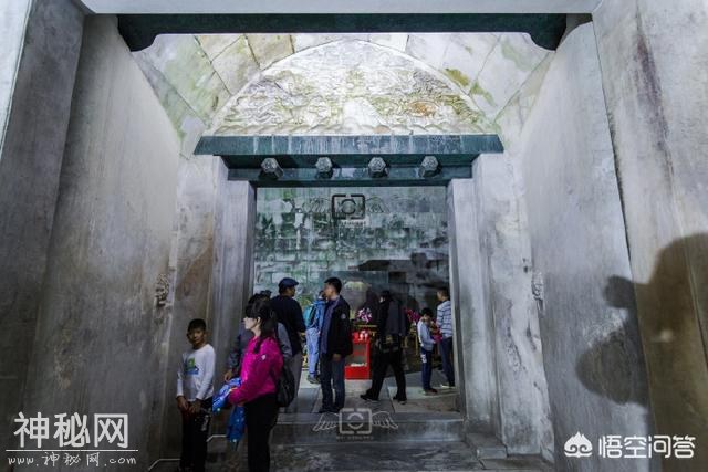 考古专家进入慈禧陵墓，打开棺椁后，为何都匆匆退出来？-4.jpg