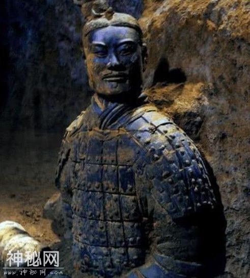 兵马俑开掘之后，发生了一件怪事，考古学家决定不再开掘秦始皇陵-2.jpg