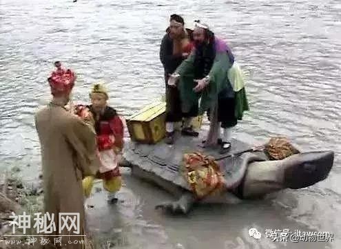 孤独的斑鳖-1.jpg