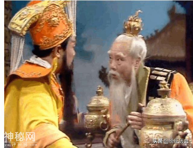 道教创始人太上老君，为何在天庭地位那么低？一个守丹炉老头儿-5.jpg