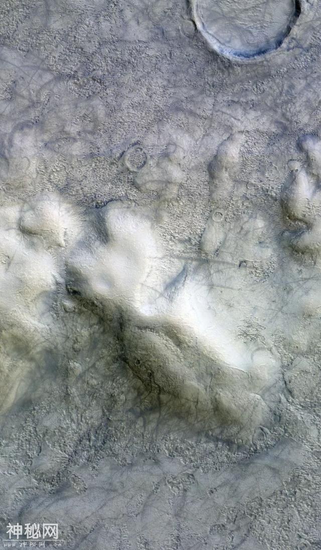 ?火星上一些可能是由生物排放出来的气体突然不知去向-3.jpg