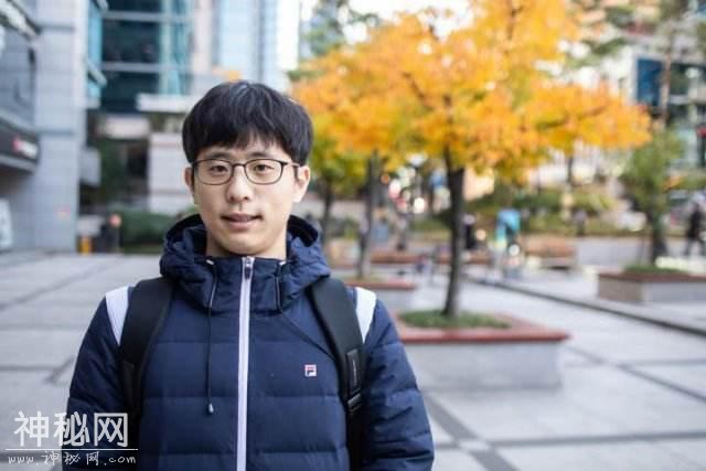 Joker评选Looper历史第一上单？网友：你敢评历史第一AD吗？-4.jpg