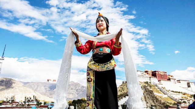 西藏旅游,你需要了解的风俗禁忌和注意事项-2.jpg