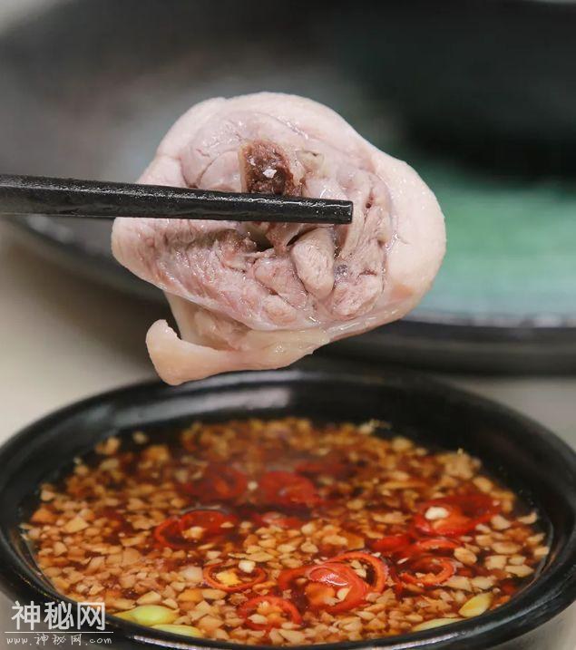 昆明滇池边的小餐馆，每天限量40份心灵鸡汤，汤汁都从越南运过来-22.jpg