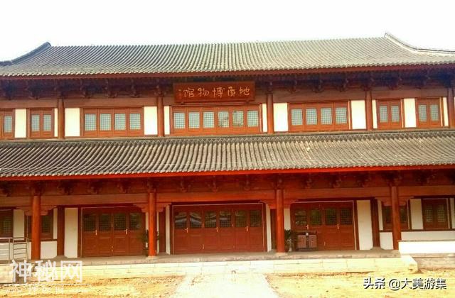 灵璧磬云山国家地质公园博物馆-1.jpg