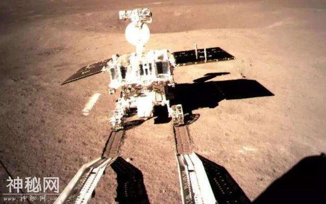 月球上真有外星基地？50年后，终于被嫦娥4号揭开！-1.jpg