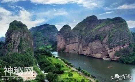 『道教常识』道教三大名山-1.jpg