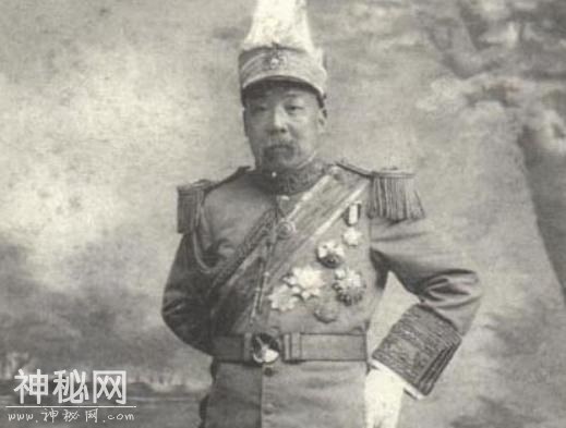 历史上年纪最大的汉奸，一生反复无常，76岁高龄媚日当走狗-1.jpg