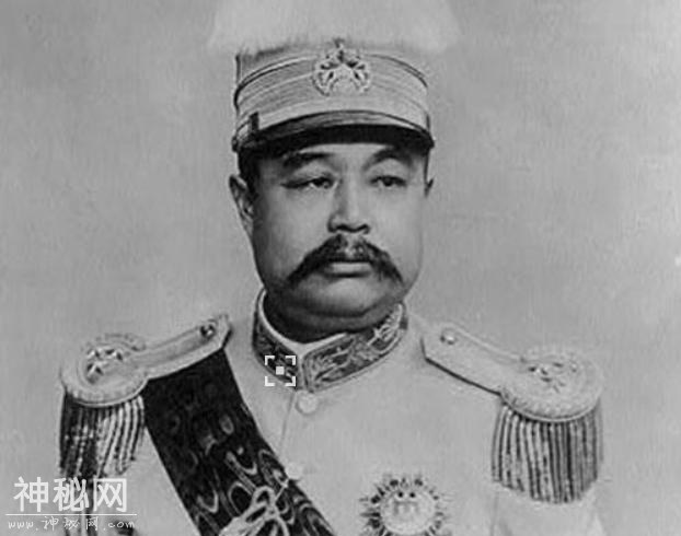 历史上年纪最大的汉奸，一生反复无常，76岁高龄媚日当走狗-3.jpg