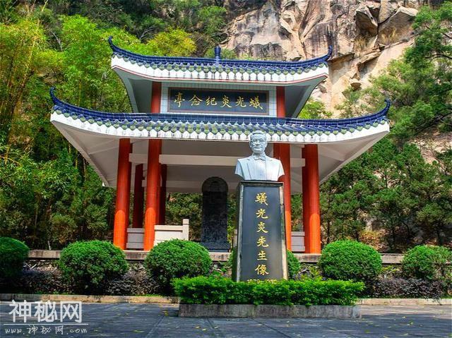 此人为抗战捐出5个亿，遭暗杀临终前说了15字，字字令人心酸落泪-6.jpg