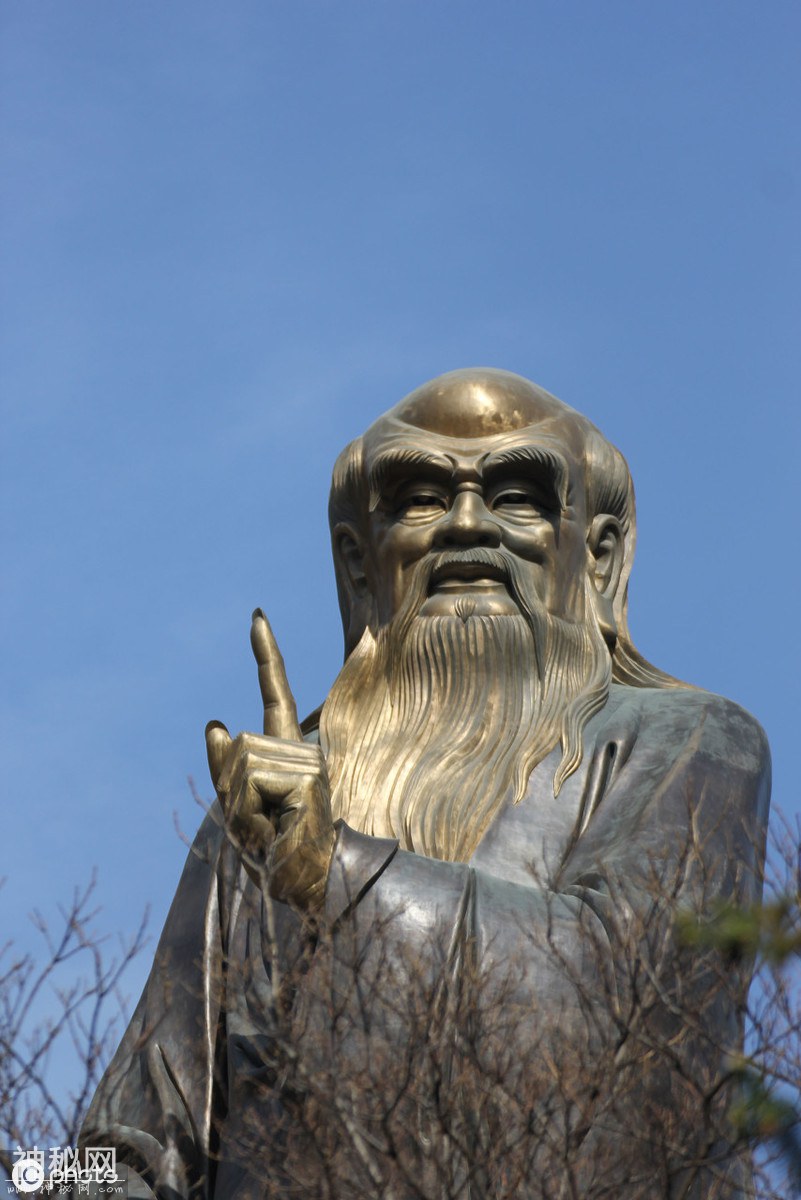 “世界最大的老子像”居然不在道教四大圣地，手势令人吃惊-3.jpg