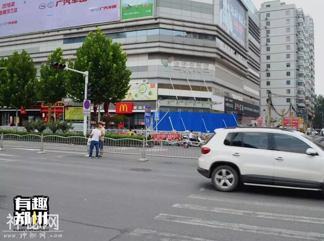 科技市场没科技，只有一群IT民工和他们的郑州梦-6.jpg