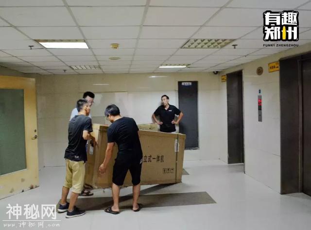 科技市场没科技，只有一群IT民工和他们的郑州梦-21.jpg
