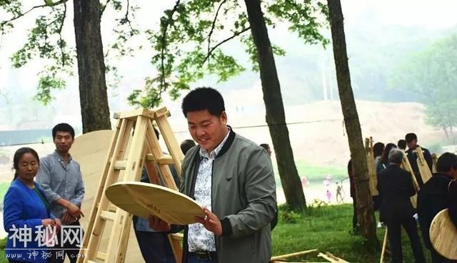 交易额上百万！3·15新县吴陈河大别山民俗博览会异彩纷呈-12.jpg