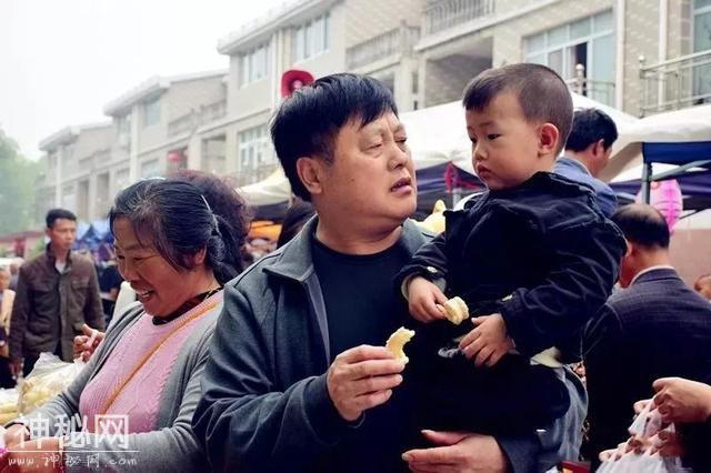 交易额上百万！3·15新县吴陈河大别山民俗博览会异彩纷呈-41.jpg
