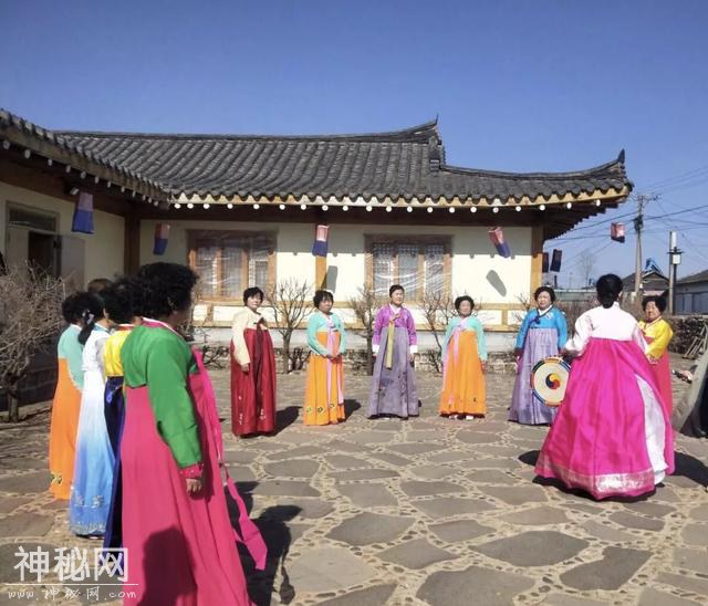 去长白山，了解下朝鲜民俗红旗村？-2.jpg