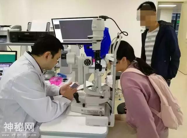 近视“黑科技”ICL：一片薄薄的人工晶体，凭什么突破百万人气-5.jpg