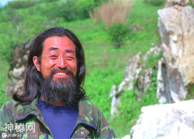 一代中国奇人，倾家荡产找野人，三任妻子离他而去，他说从不后悔-1.jpg