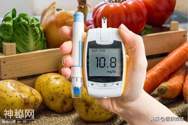 告诫：糖友身体出现这4个异常症状，多是糖尿病足引起的-1.jpg